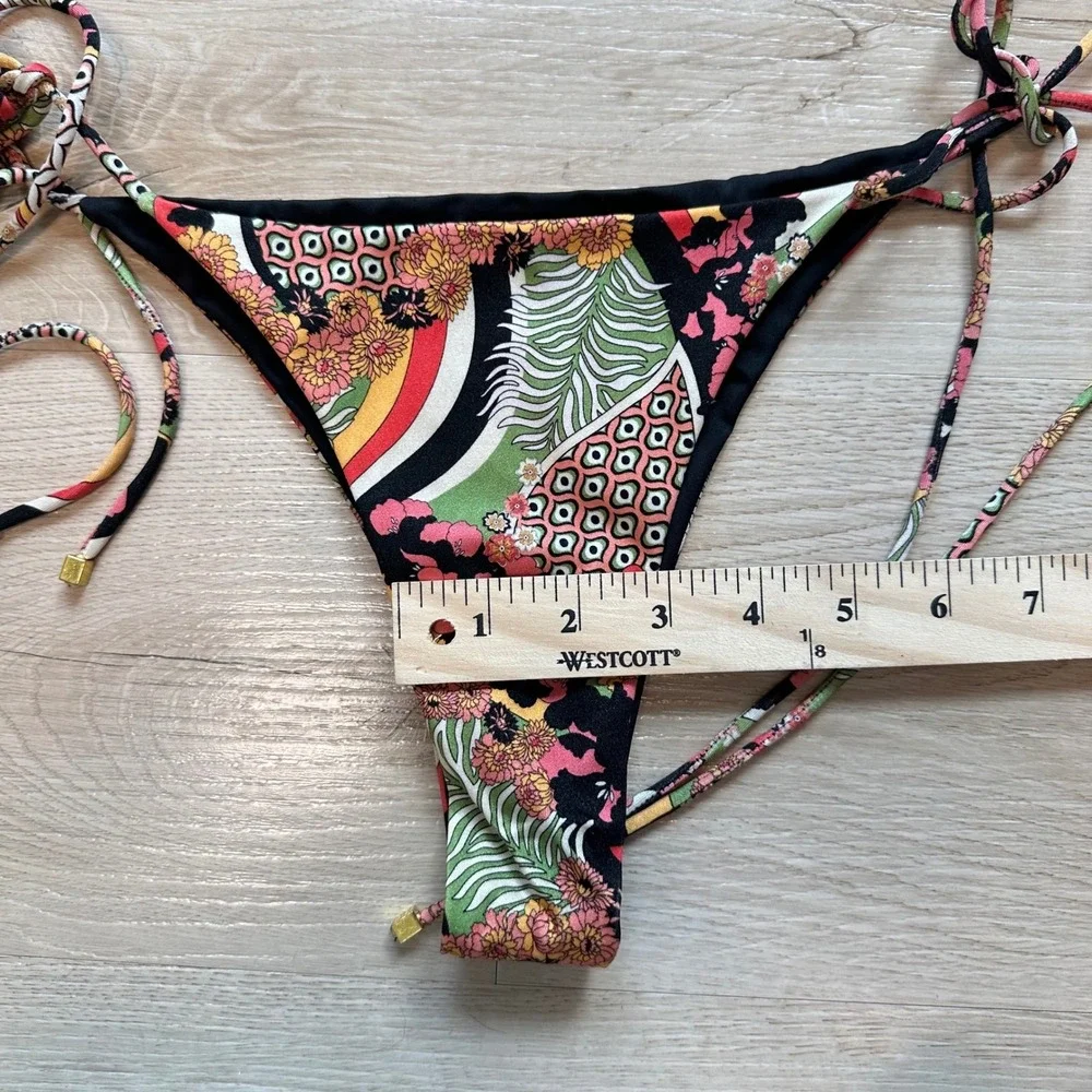 Sommer Swim small top